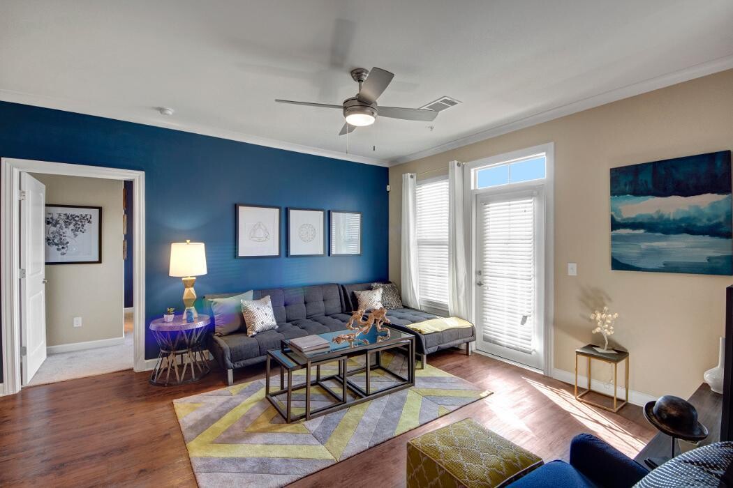 Images The Promenade Apartments at Pinnacle Hills