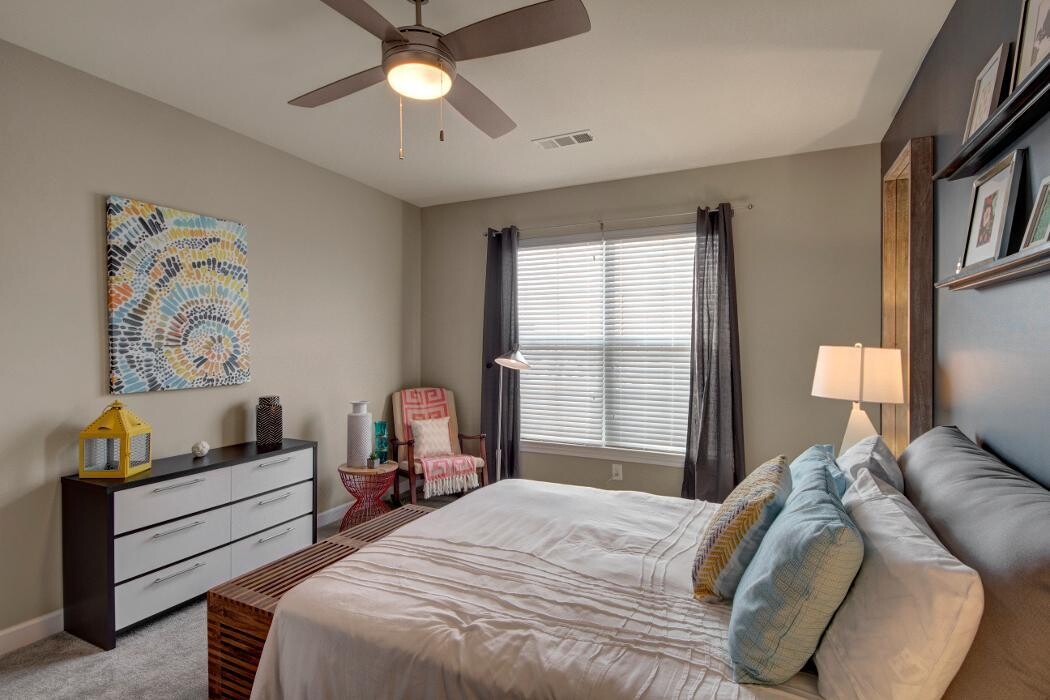 Images The Promenade Apartments at Pinnacle Hills