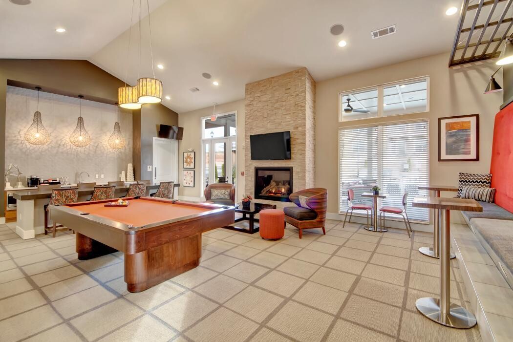 Images The Promenade Apartments at Pinnacle Hills