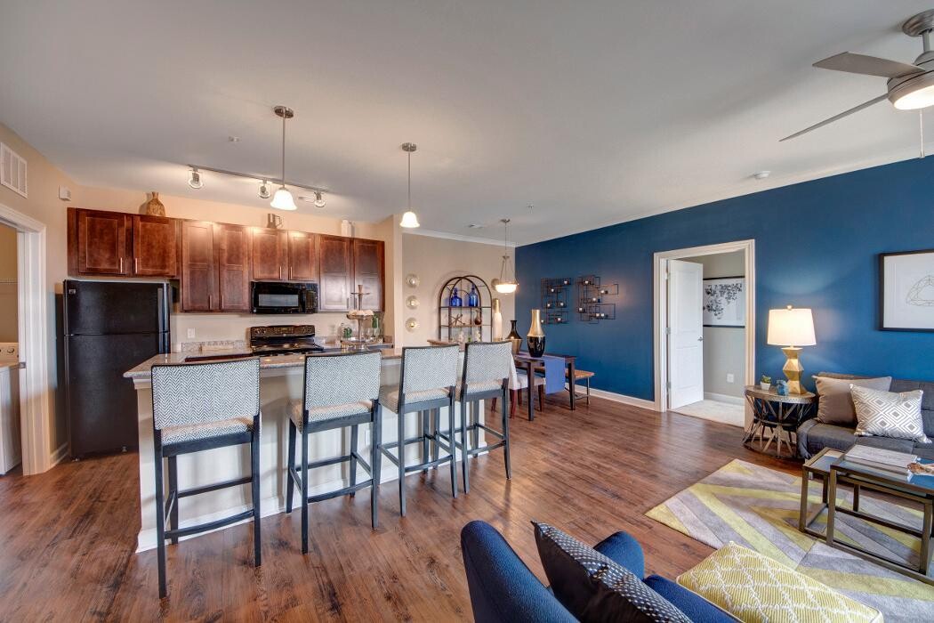 Images The Promenade Apartments at Pinnacle Hills