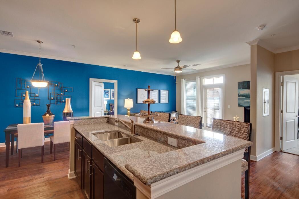 Images The Promenade Apartments at Pinnacle Hills