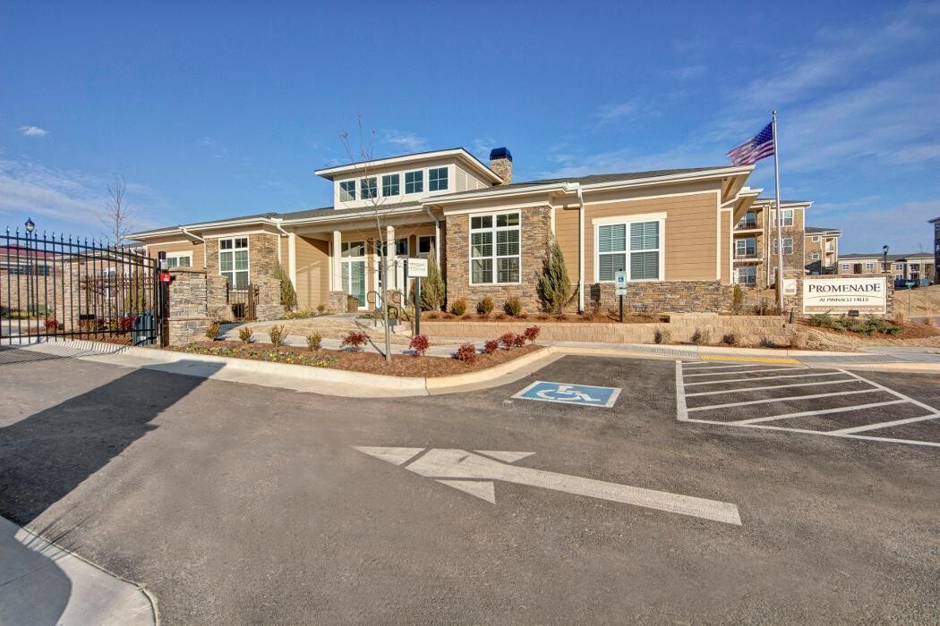 Images The Promenade Apartments at Pinnacle Hills