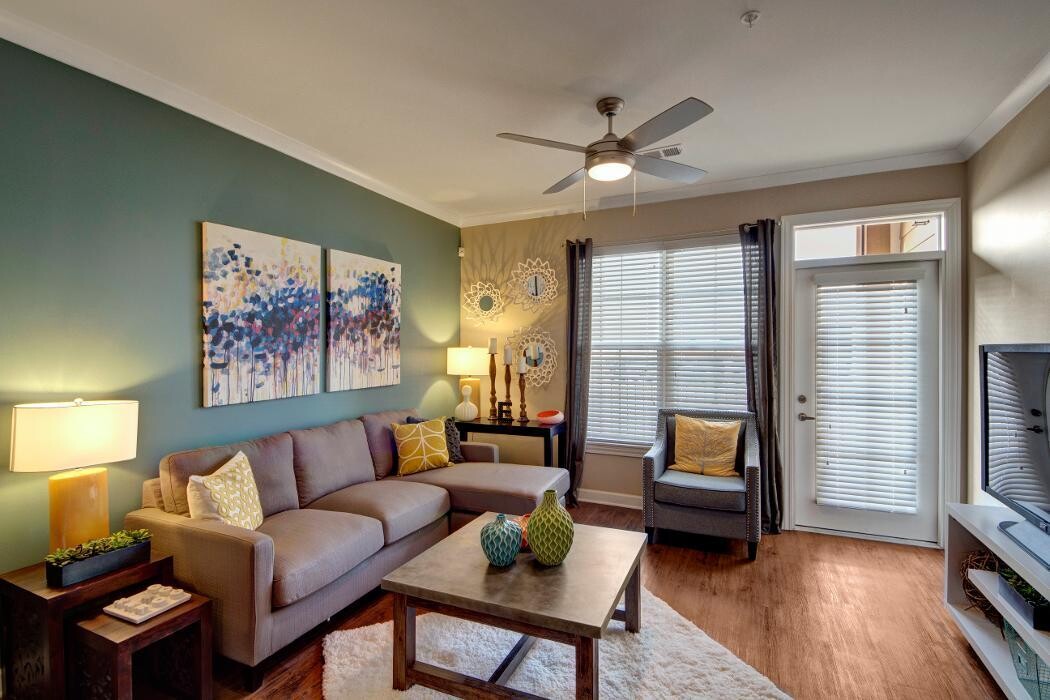 Images The Promenade Apartments at Pinnacle Hills