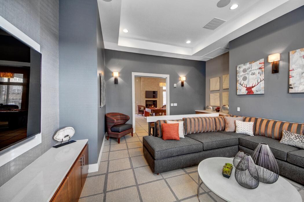 Images The Promenade Apartments at Pinnacle Hills