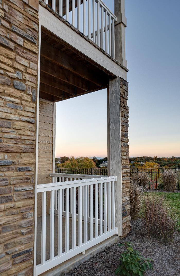 Images Wellsley Park Apartments