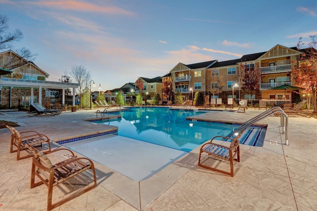 Images Wellsley Park Apartments