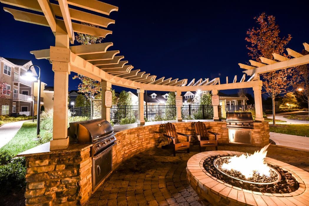 Images Wellsley Park Apartments