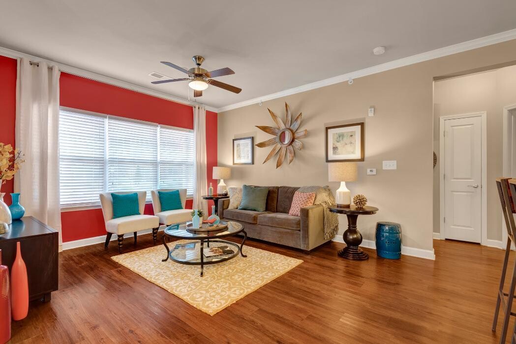 Images Wellsley Park Apartments