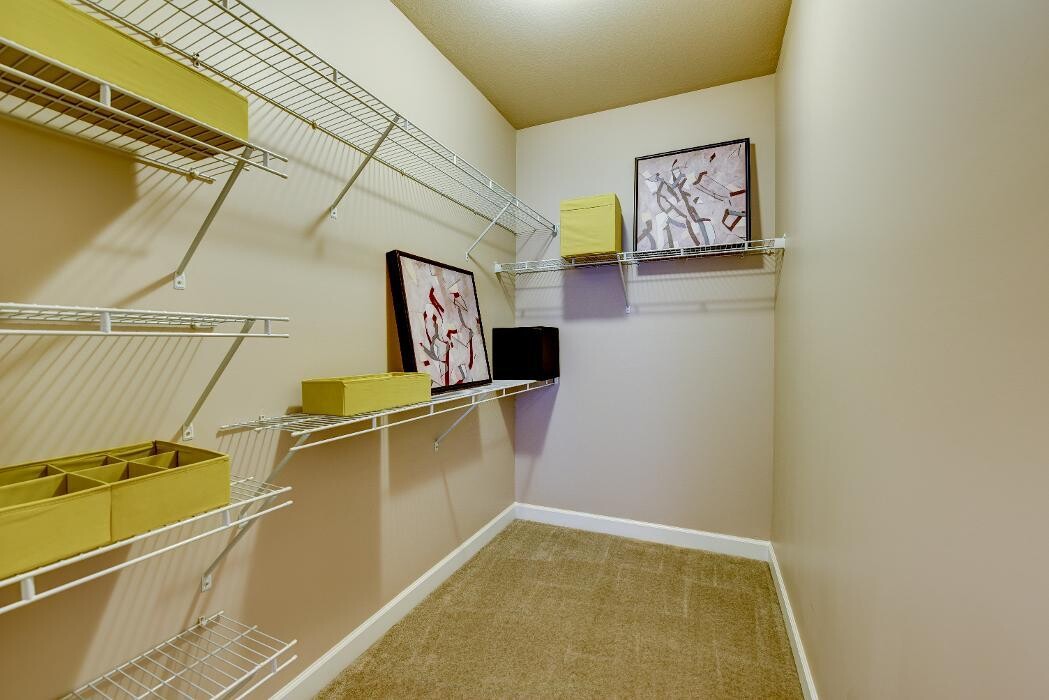 Images Wellsley Park Apartments