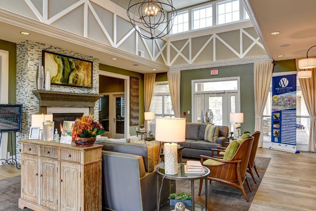 Images Wellsley Park Apartments