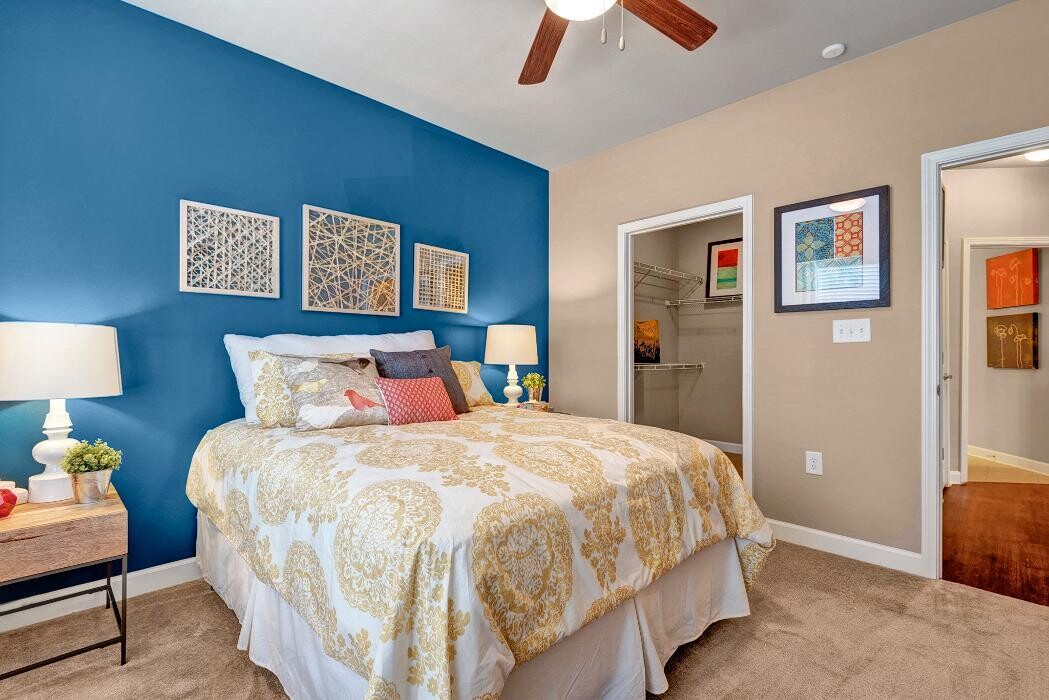 Images Wellsley Park Apartments