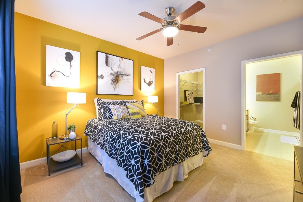 Images Wellsley Park Apartments