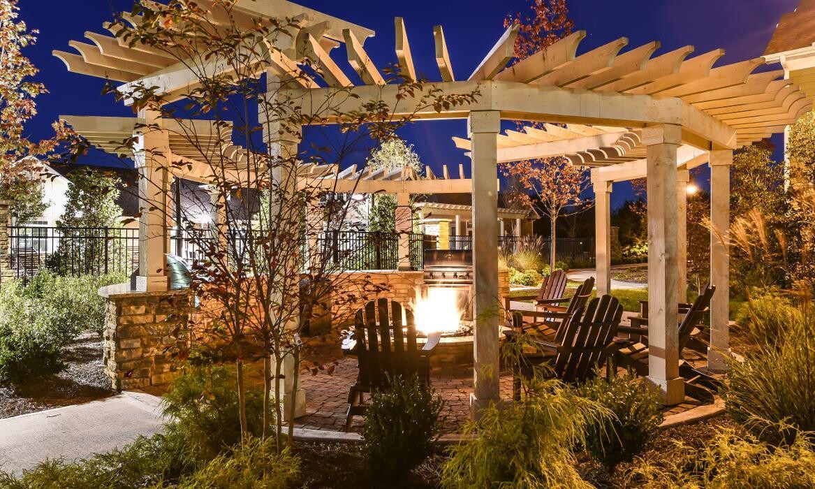 Images Wellsley Park Apartments