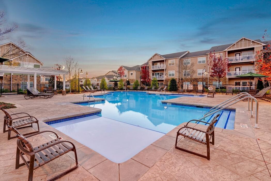 Images Wellsley Park Apartments