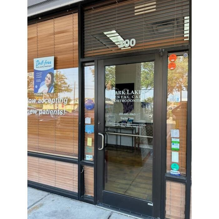Images Park Lakes Dental Care & Orthodontics