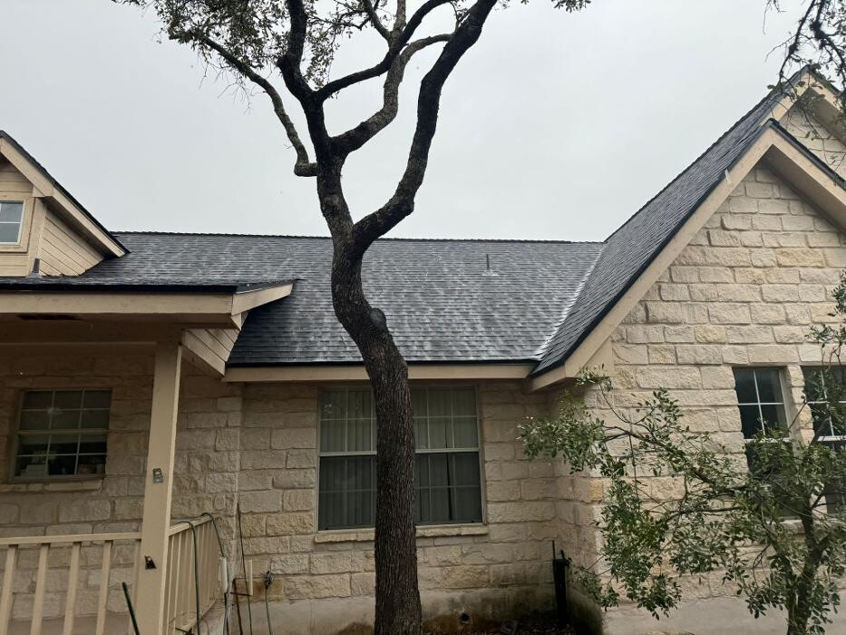 Images Hope's Roofing Repairs Inc.