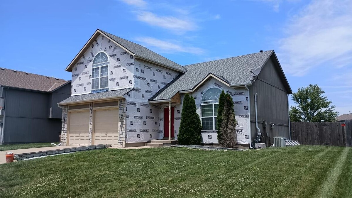 Images Hope's Roofing Repairs Inc.