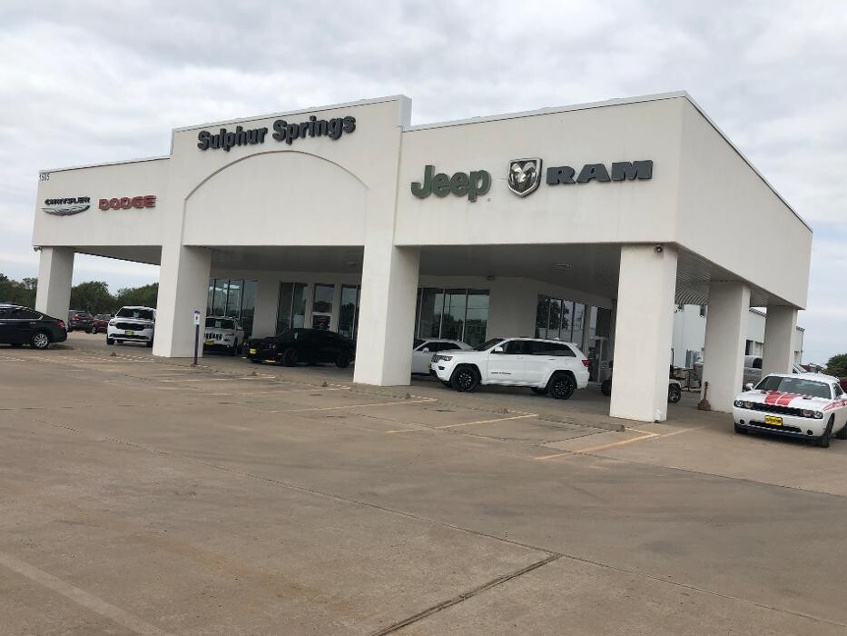 Images Nottingham Chrysler Dodge Jeep Ram of Sulphur Springs