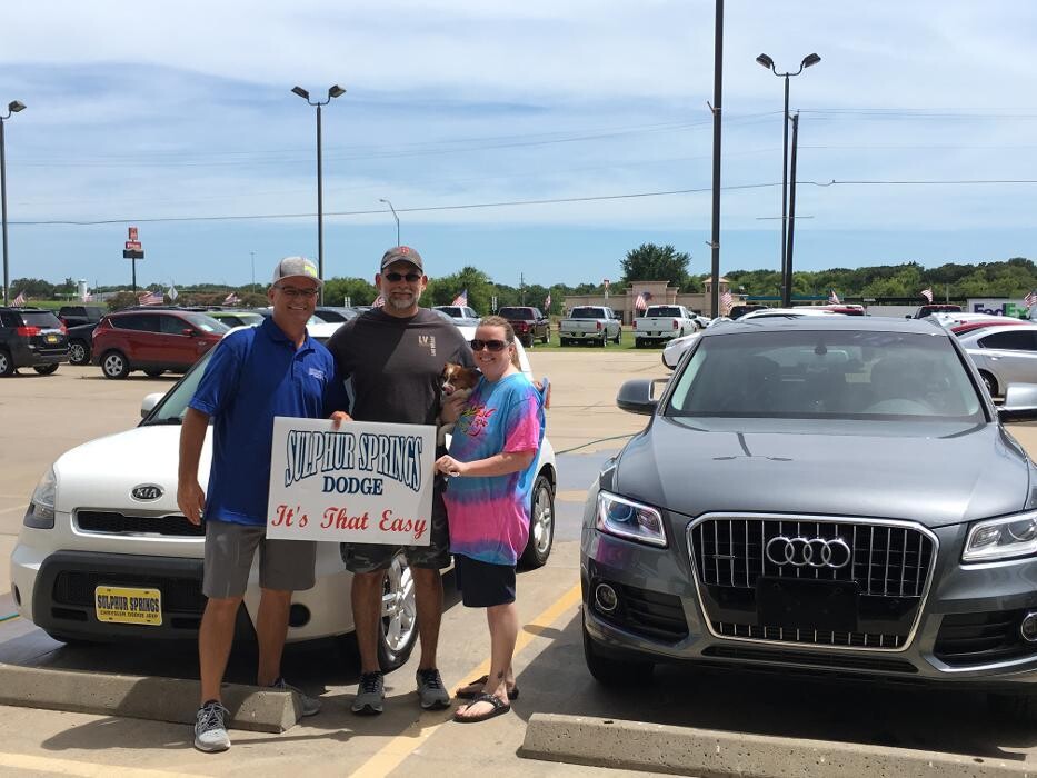 Images Nottingham Chrysler Dodge Jeep Ram of Sulphur Springs