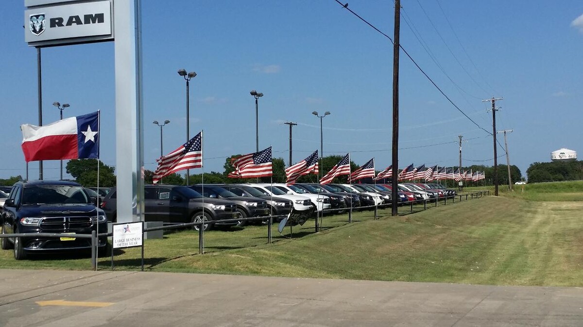 Images Nottingham Chrysler Dodge Jeep Ram of Sulphur Springs