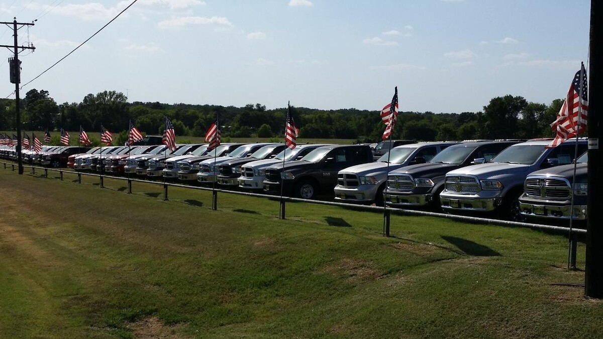 Images Nottingham Chrysler Dodge Jeep Ram of Sulphur Springs