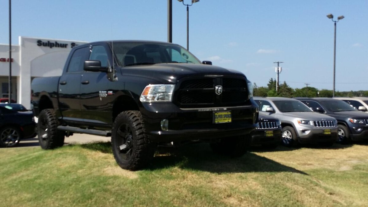 Images Nottingham Chrysler Dodge Jeep Ram of Sulphur Springs