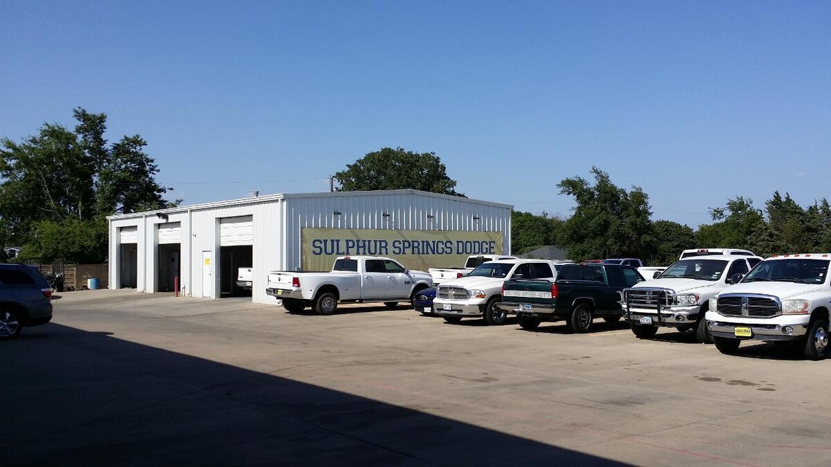 Images Nottingham Chrysler Dodge Jeep Ram of Sulphur Springs