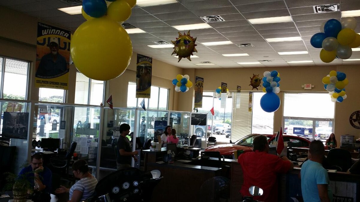 Images Nottingham Chrysler Dodge Jeep Ram of Sulphur Springs