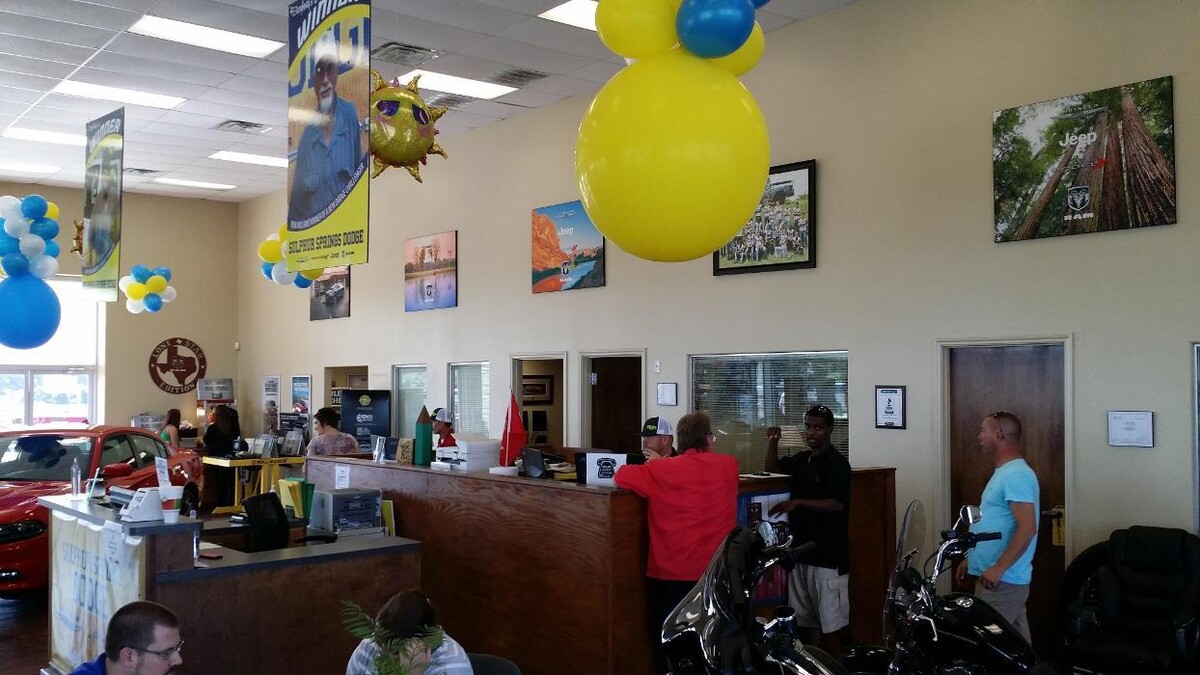 Images Nottingham Chrysler Dodge Jeep Ram of Sulphur Springs