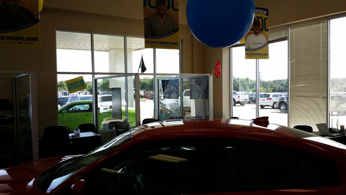 Images Nottingham Chrysler Dodge Jeep Ram of Sulphur Springs