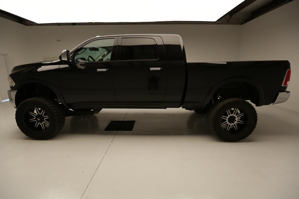 Images Nottingham Chrysler Dodge Jeep Ram of Sulphur Springs