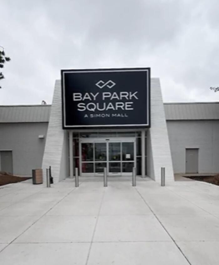 Images CoinFlip Bitcoin ATM - Bay Park Square (Green Bay)