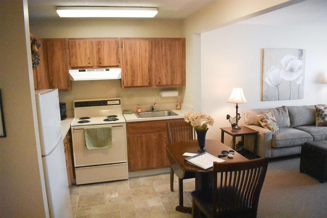 Images Majestic Care Commons at Perrysburg