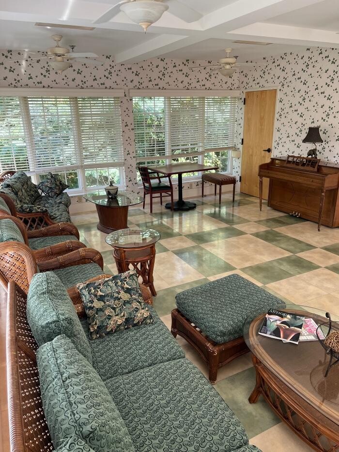 Images Transitional Care Center at Morning View Village