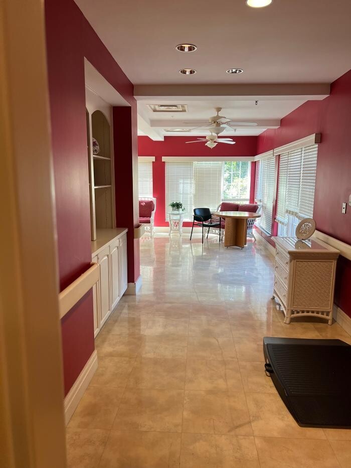 Images Transitional Care Center at Morning View Village
