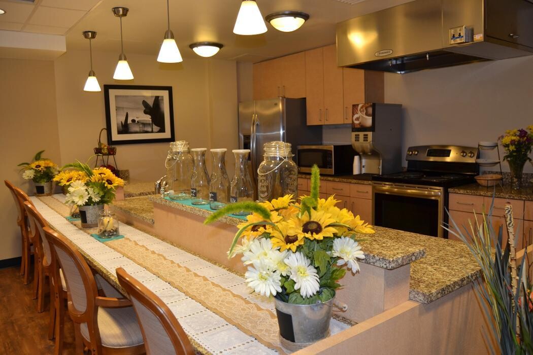 Images Hillview Health and Rehabilitation Center