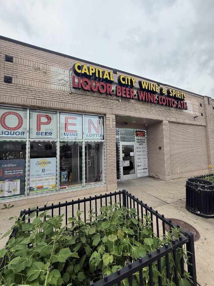 Images CoinFlip Bitcoin ATM - Capital City Wine & Spirits (Lansing)
