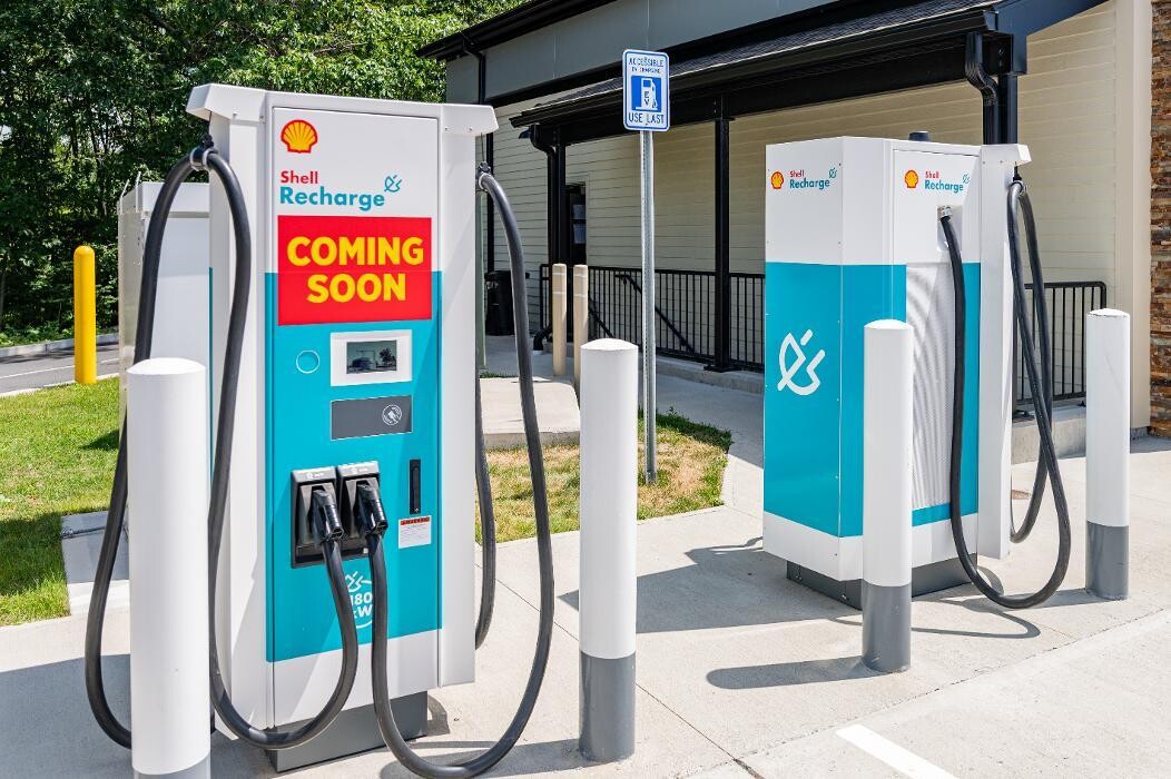 Images Shell Recharge Charging Station