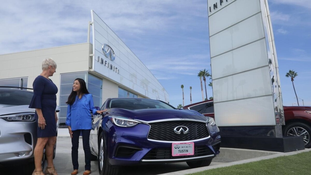 Images Tustin Auto Center