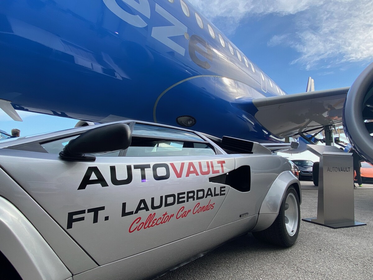 Auto Vault Ft Lauderdale Luxury Car Storage Warehouse Logo