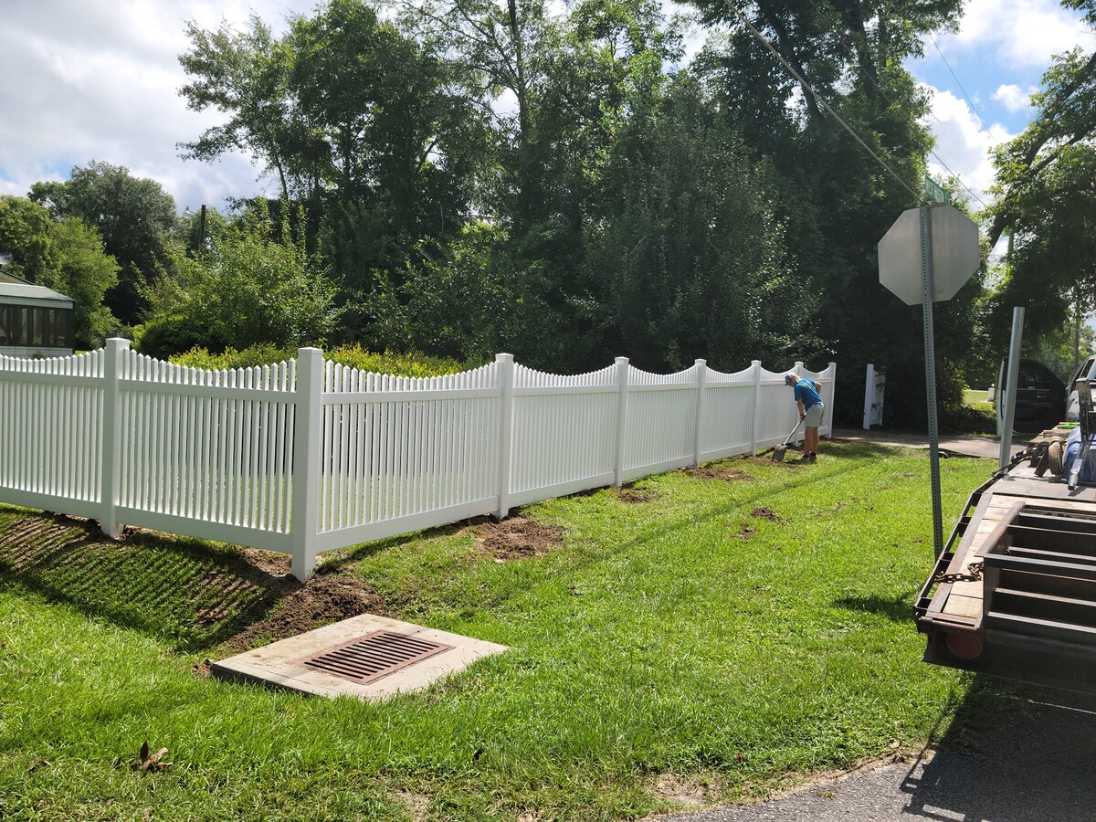 Images Hendrix Fence Co