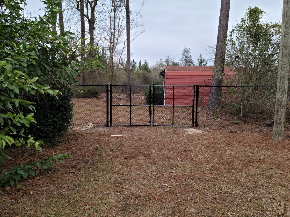 Images Hendrix Fence Co