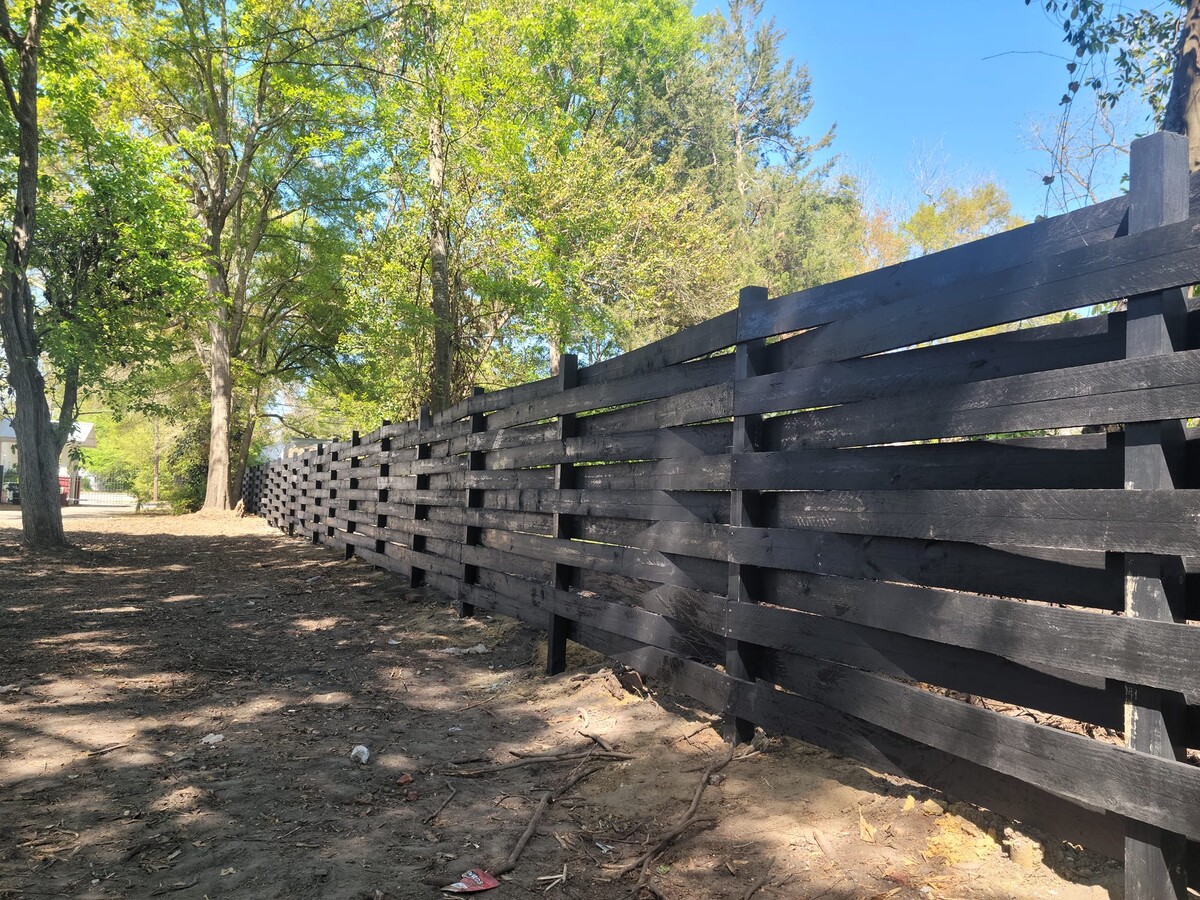 Images Hendrix Fence Co