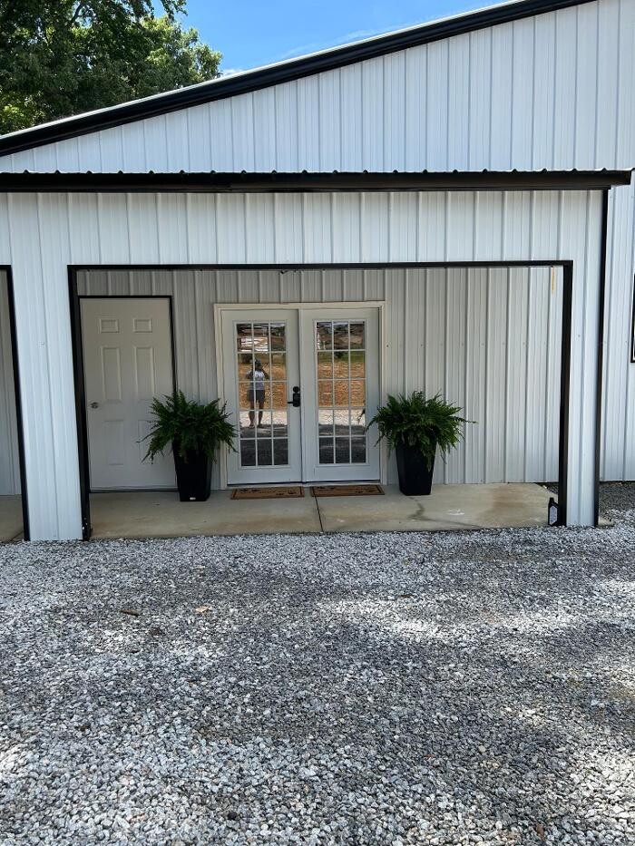 Images Doghouse at Lake Oconee