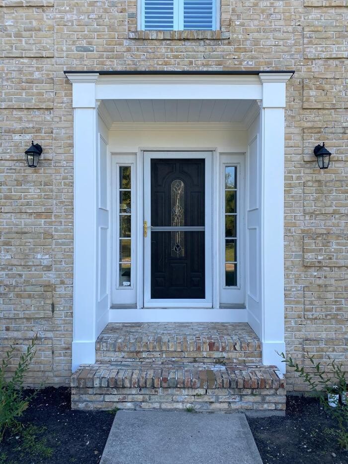 Images Beth Kitchen, Realtor