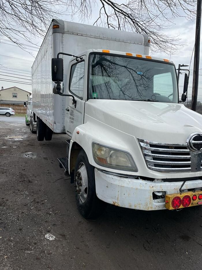 Images EASY TOWING SERVICE