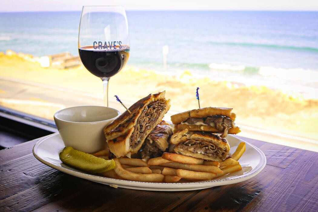 Images Crave's Coastal Kitchen & Cocktails