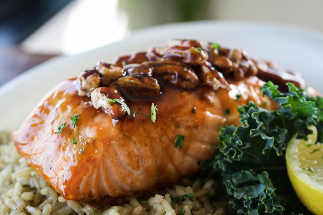 Images Crave's Coastal Kitchen & Cocktails