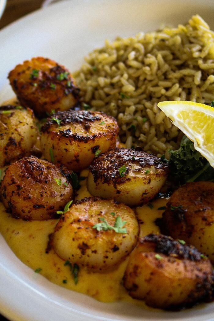 Images Crave's Coastal Kitchen & Cocktails