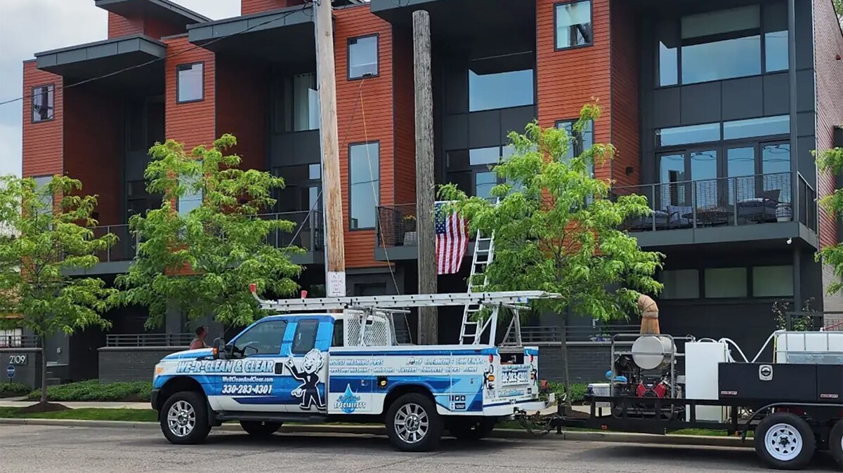 Images We-R-Clean and Clear